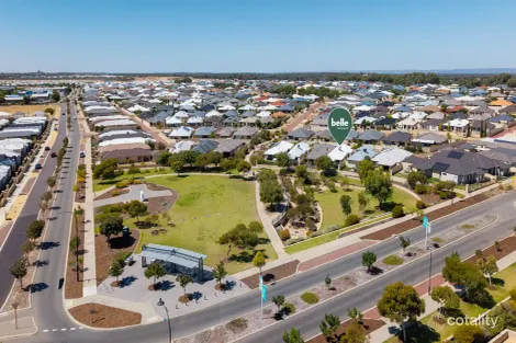 17 Benalla Way, Lakelands, WA 6180