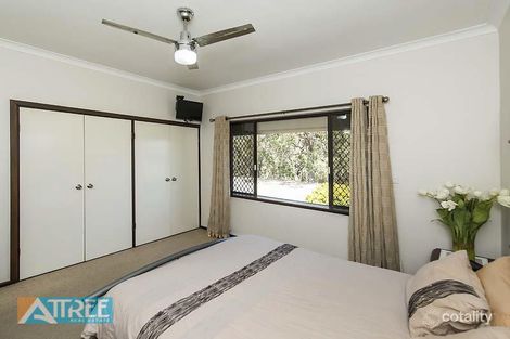 Property photo of 10 Corriedale Place Thornlie WA 6108