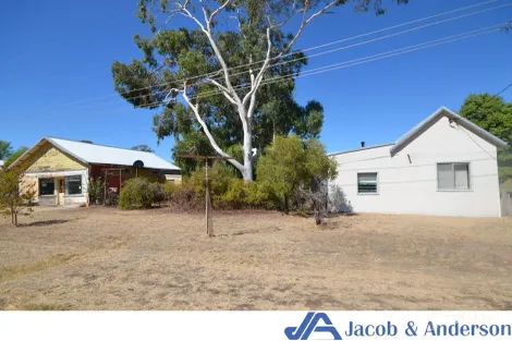 4 Baranbah St, Baan Baa, NSW 2390