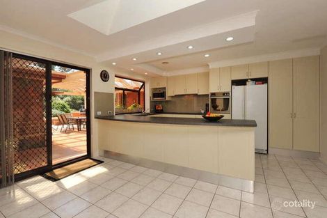 Property photo of 14 Crest Park Parade Queanbeyan West NSW 2620