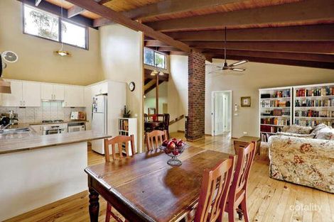 Property photo of 7 Ibsley Square Eltham VIC 3095