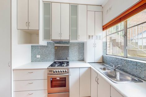 Property photo of 2/3 Grosvenor Street Moonee Ponds VIC 3039