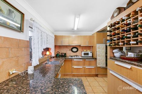 Property photo of 24 Hepworth Street Arundel QLD 4214