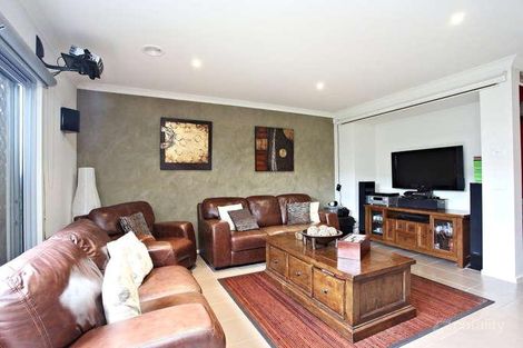 Property photo of 17 Prominence Boulevard Tarneit VIC 3029