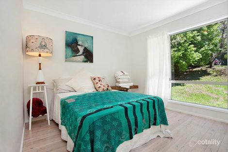 Property photo of 19 Highlands Parade Bulli NSW 2516