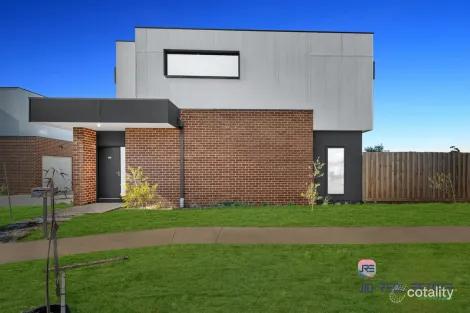 Property photo of 1/36 Malachite Drive Tarneit VIC 3029