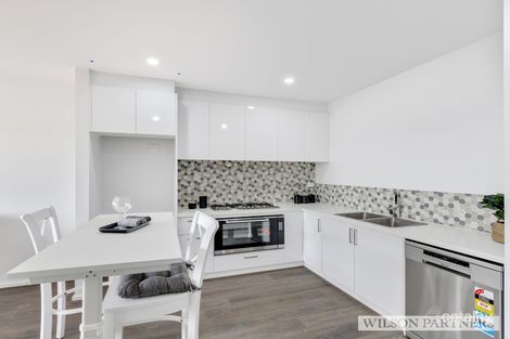 Property photo of 36 Nightingale Road Mickleham VIC 3064