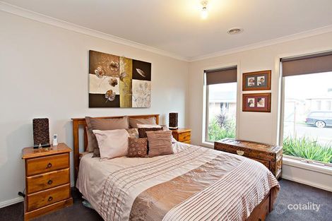 Property photo of 15 Jess Way Sebastopol VIC 3356