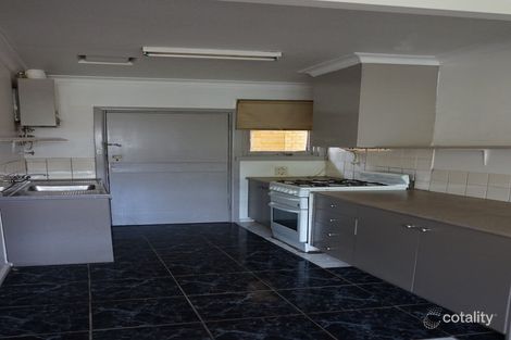 4/7 Stud Rd, Dandenong, VIC 3175