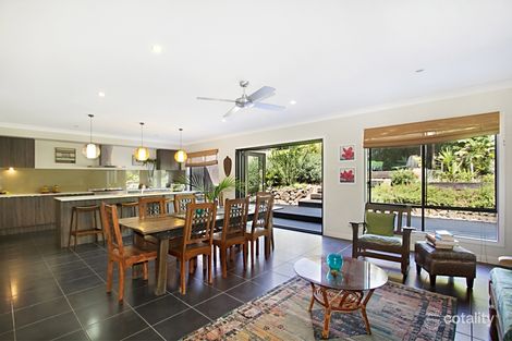 Property photo of 7 Camden Court Pottsville NSW 2489