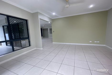 1 Brockhurst Cl, Redlynch, QLD 4870