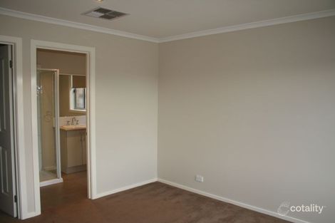 Property photo of 24 Tallis Grove Doreen VIC 3754