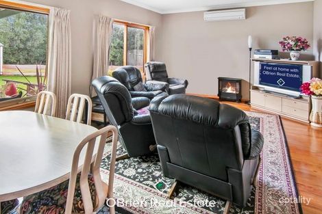 Property photo of 12 Callum Avenue Somerville VIC 3912