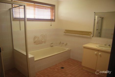 Property photo of 2/975 Fairview Drive North Albury NSW 2640