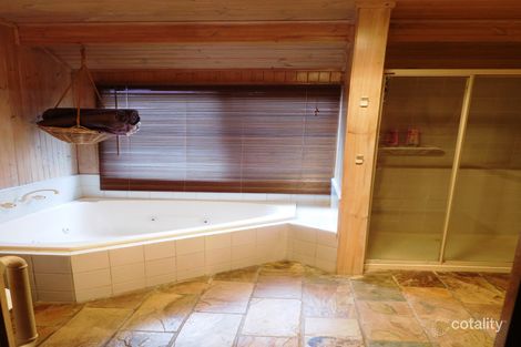 Property photo of 2 Mullaway Court Ocean Grove VIC 3226
