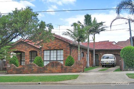 228 Old Kent Rd, Greenacre, NSW 2190