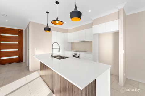 Property photo of 2/4 Compass Drive Biggera Waters QLD 4216