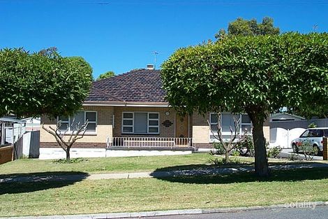 13 Wheeler St, Morley, WA 6062