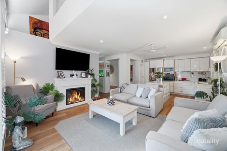 Property photo of 5 Cooper Place Currans Hill NSW 2567