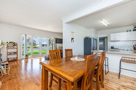 Property photo of 64 Barkly Street Portland VIC 3305