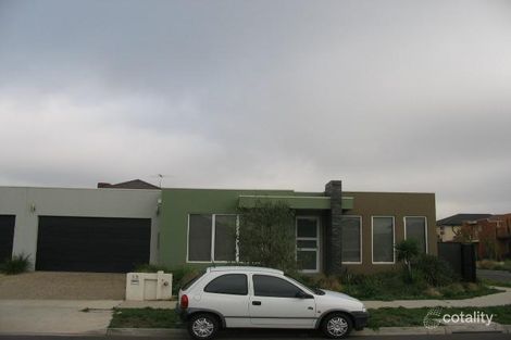 13 Breadalbane Ave, Cairnlea, VIC 3023