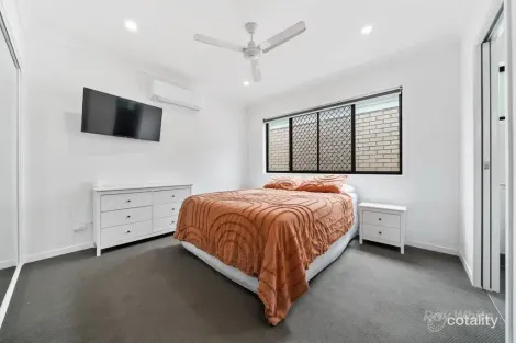 Property photo of 13 Lemon Crescent Greenbank QLD 4124