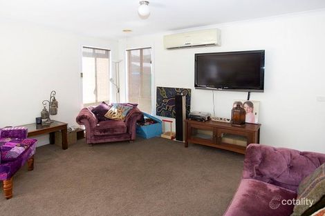 Property photo of 6 Volta Lane Pakenham VIC 3810
