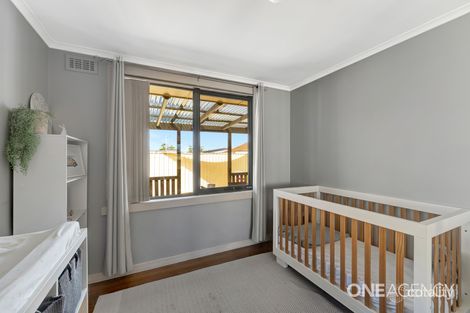 Property photo of 2 Ronald Crescent Somerset TAS 7322