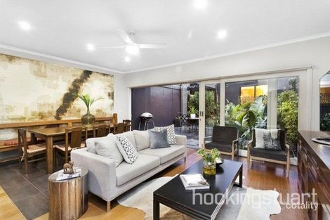 Property photo of 94A Hawthorn Road Caulfield North VIC 3161