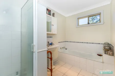 Property photo of 37 Helm Street Kangaroo Flat VIC 3555