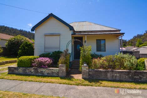 Property photo of 2 Selwyn Street Morts Estate NSW 2790