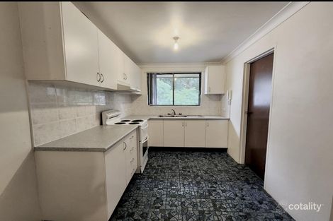 Property photo of 6/1 Waterside Crescent Carramar NSW 2163