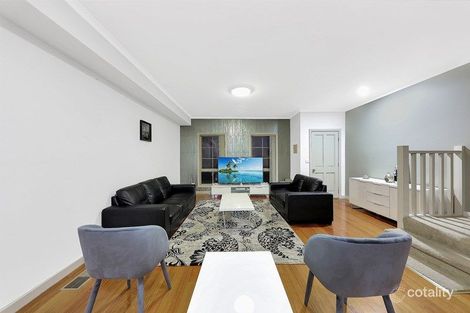 Property photo of 28/24 The Ridge Roxburgh Park VIC 3064