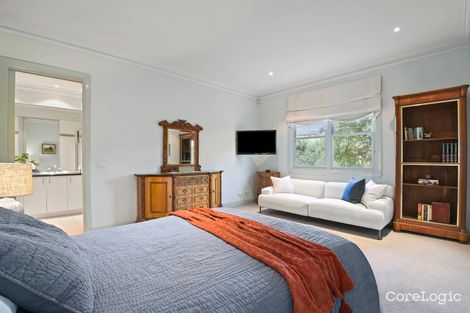 Property photo of 1/132 Yarrbat Avenue Balwyn VIC 3103