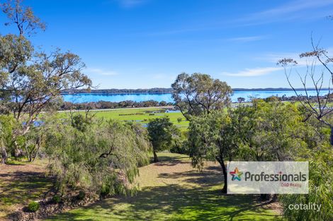 Property photo of 3 McKenna Mews Leschenault WA 6233