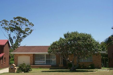 17 Green Lea Cres, Coffs Harbour, NSW 2450