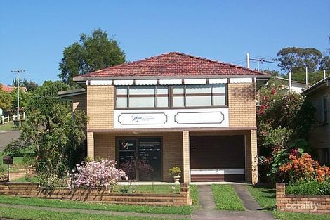 18 Hillsdon Rd, Taringa, QLD 4068