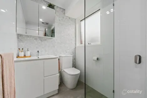 Property photo of 1 Sandpiper Way Mount Eliza VIC 3930