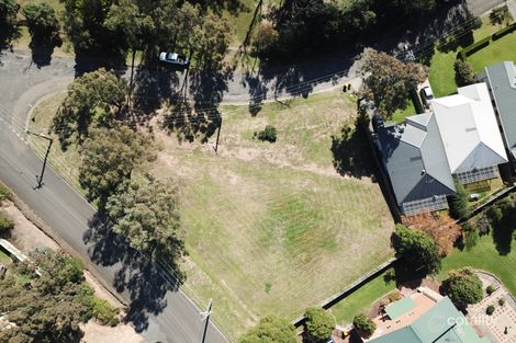 Property photo of 50 Park Avenue Tahmoor NSW 2573