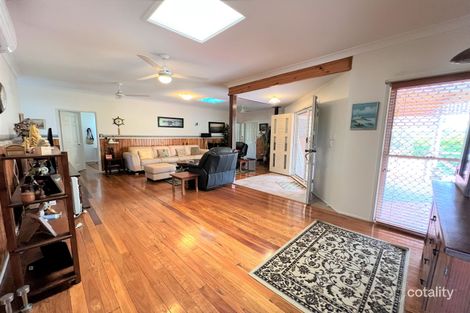 Property photo of 38 Fairway Drive Hatton Vale QLD 4341