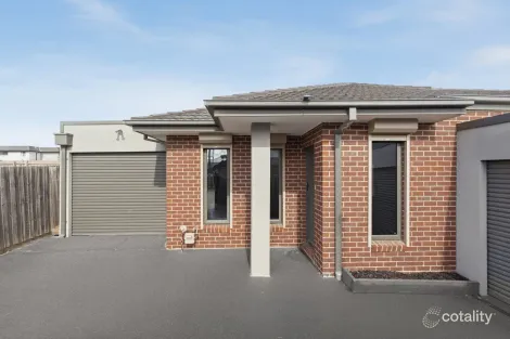 2/9 HENTY ST, RESERVOIR, VIC 3073