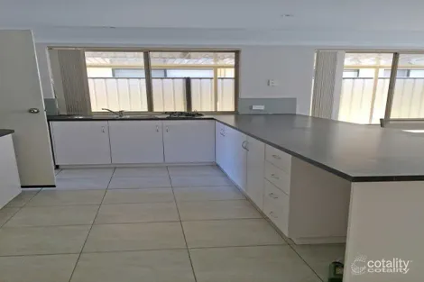 Property photo of 11 Elmhurst Drive Clarkson WA 6030
