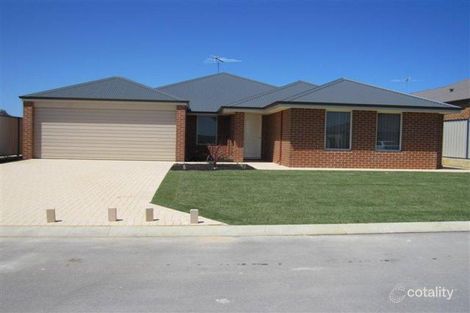 Property photo of 14 Bamburgh Turn Meadow Springs WA 6210