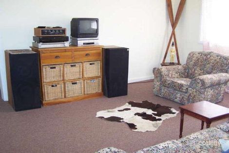 Property photo of 11 Simpson Lane Wellington NSW 2820