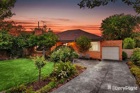 Property photo of 29 Woodstock Road Mount Waverley VIC 3149