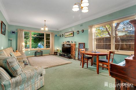 Property photo of 29 Woodstock Road Mount Waverley VIC 3149