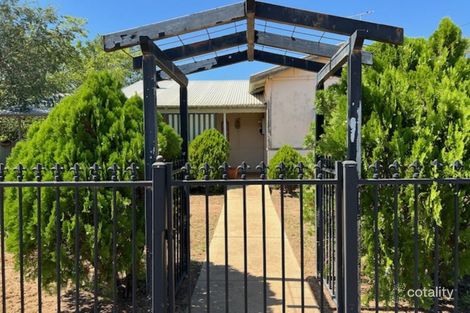 28 Campbell St, Trangie, NSW 2823