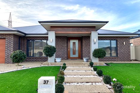 Property photo of 37 Aspendale Crescent Shepparton VIC 3630
