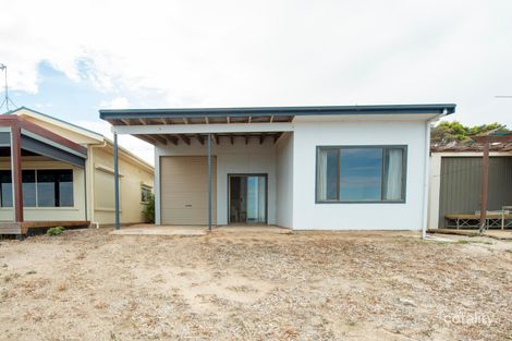 Property photo of 9 John Lewis Drive Port Broughton SA 5522