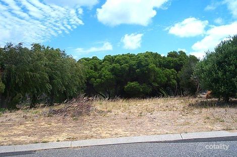 Property photo of 11 Fulmar Place Halls Head WA 6210